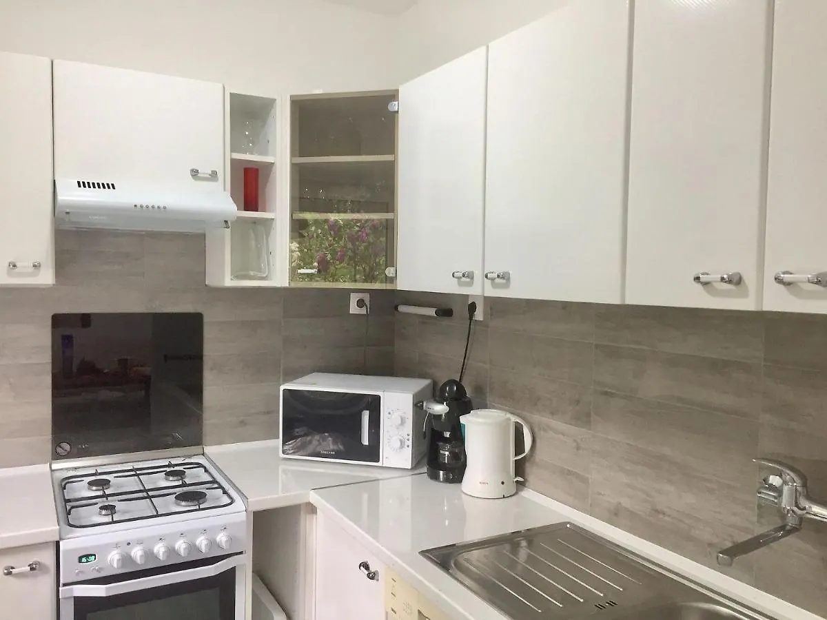 Flair Apartmanhaz Eger Apartment